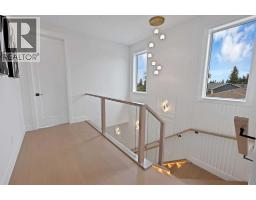 2221 Halifax Crescent Nw, Calgary, AB T2M4E1 Photo 24