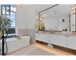 2221 Halifax Crescent Nw, Calgary, AB T2M4E1 Photo 29