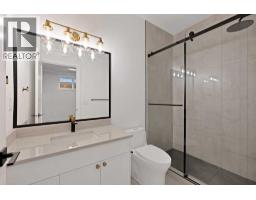 2221 Halifax Crescent Nw, Calgary, AB T2M4E1 Photo 41
