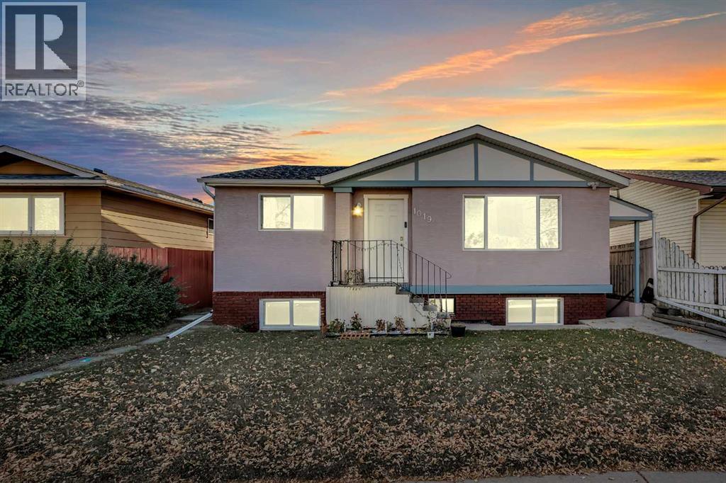 1019 Falworth Road NE, Calgary, Alberta, T3J1C7
