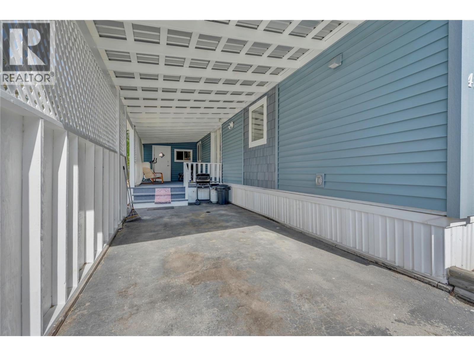 #48 406 BRANDLMAYR Gate - Image 17