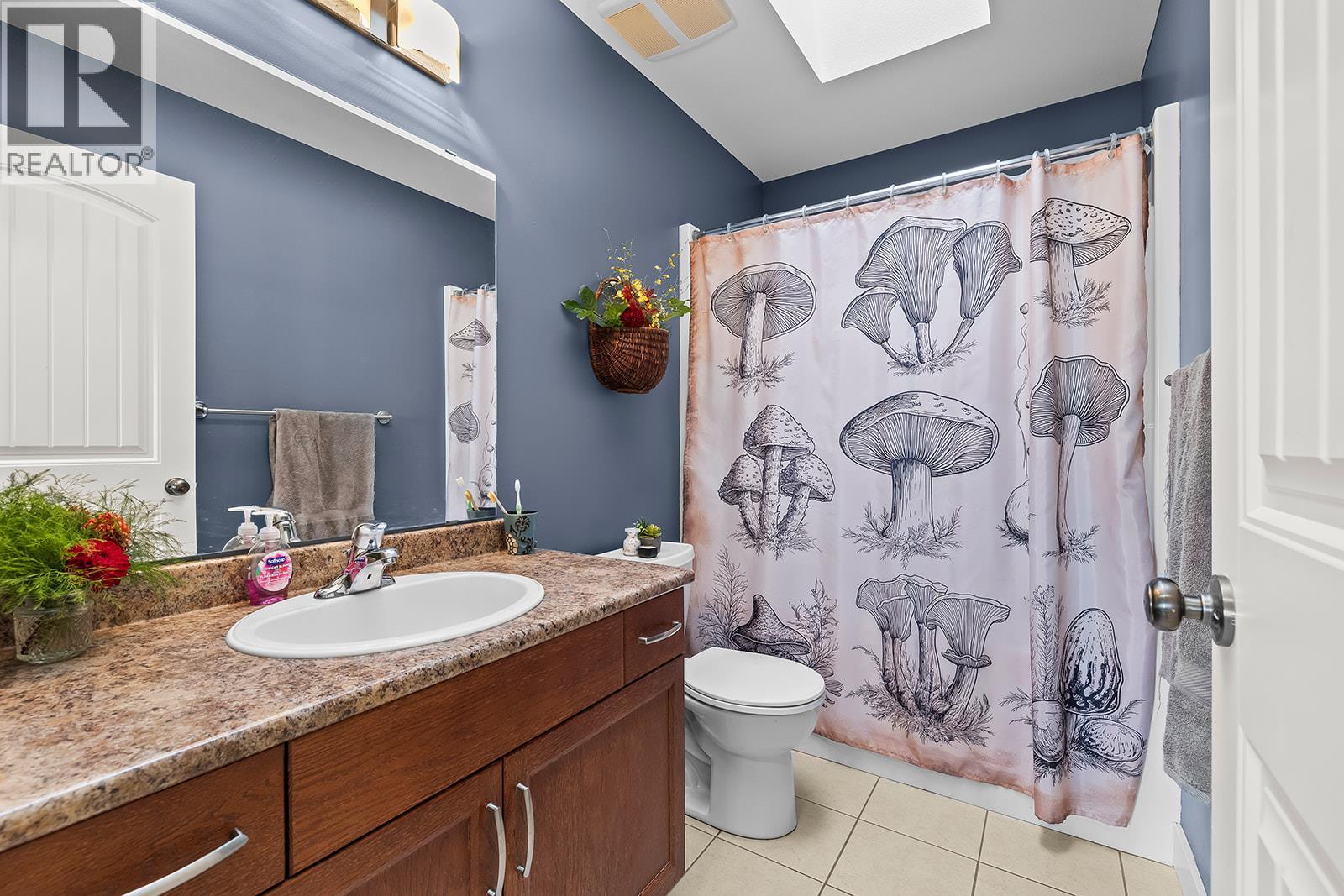 2095 Bernau Court, Lake Country