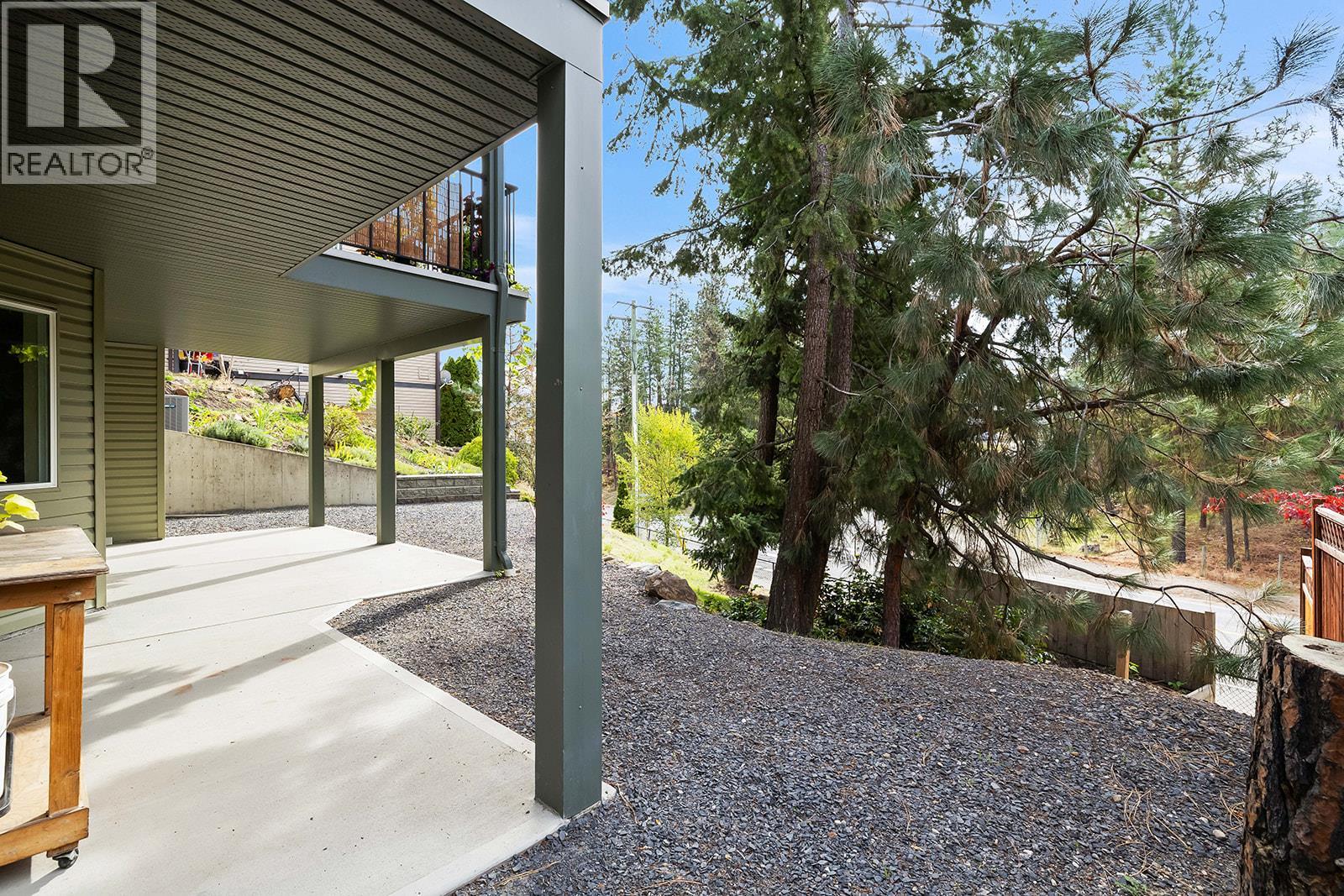 2095 Bernau Court, Lake Country
