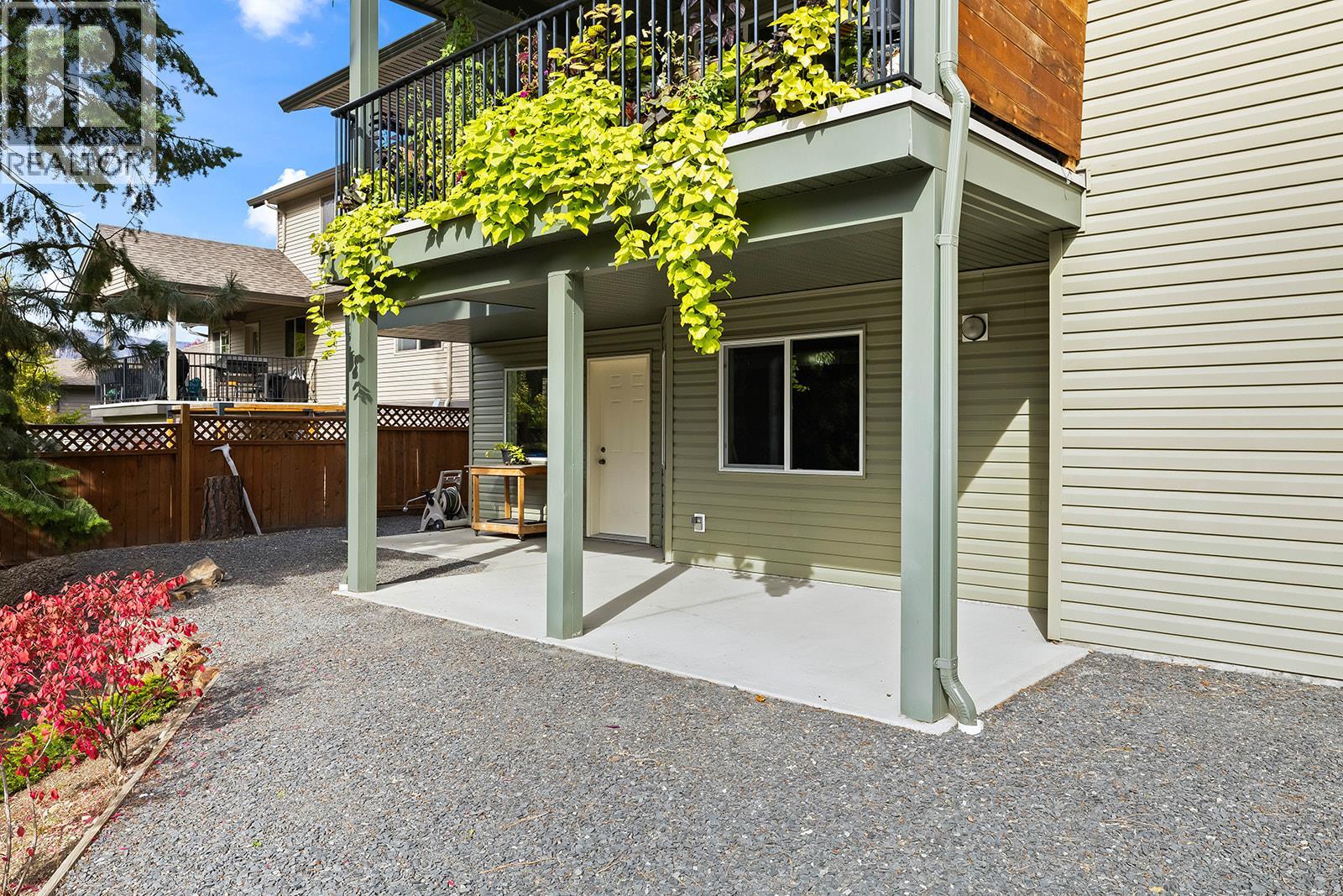 2095 Bernau Court, Lake Country