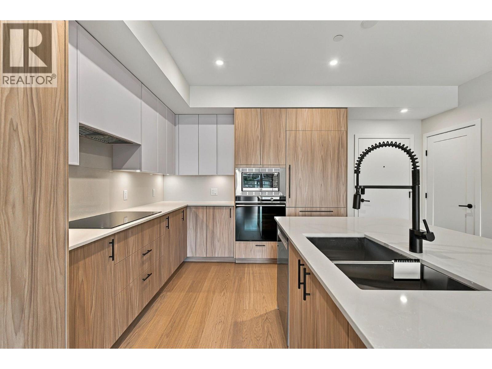 9654 Benchland Drive Unit# 306, Lake Country