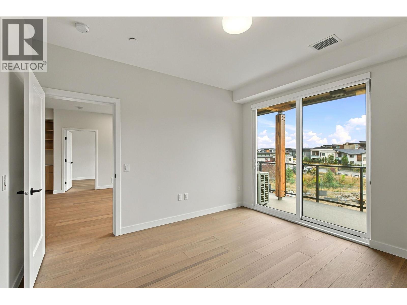 9654 Benchland Drive Unit# 306, Lake Country