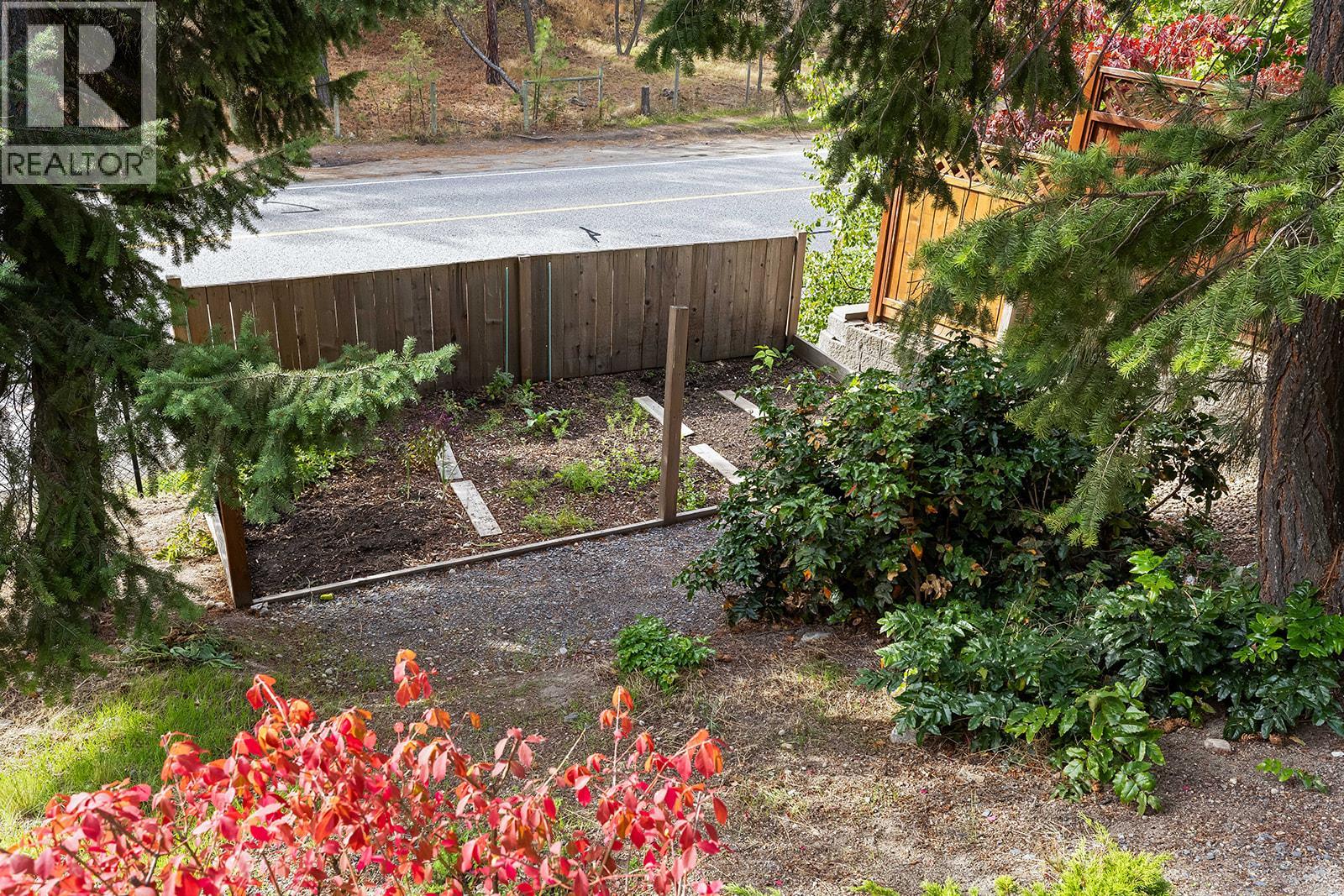 2095 Bernau Court, Lake Country