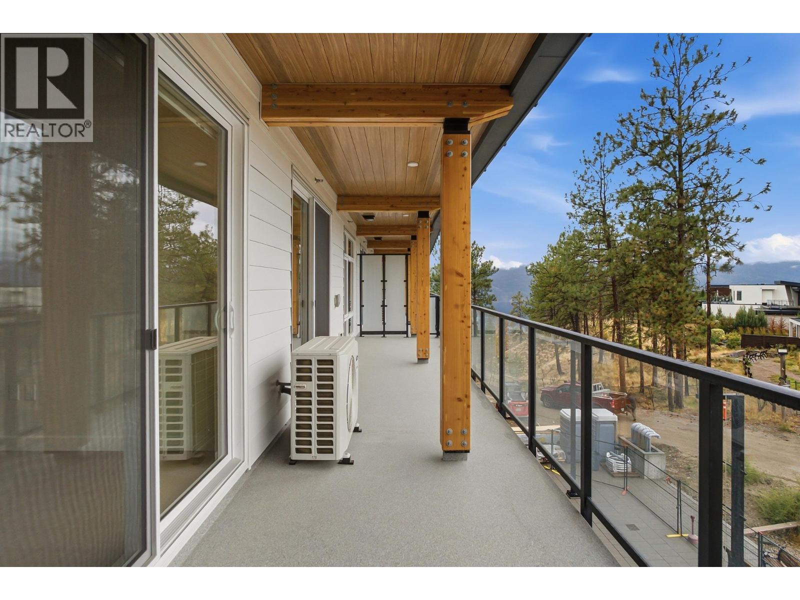 9654 Benchland Drive Unit# 306, Lake Country