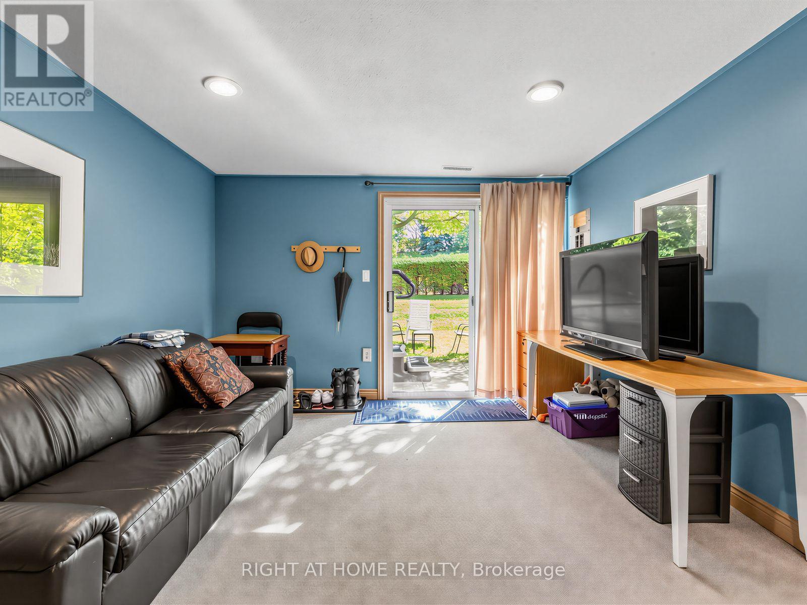1984 John Street, Markham, ON photo 23