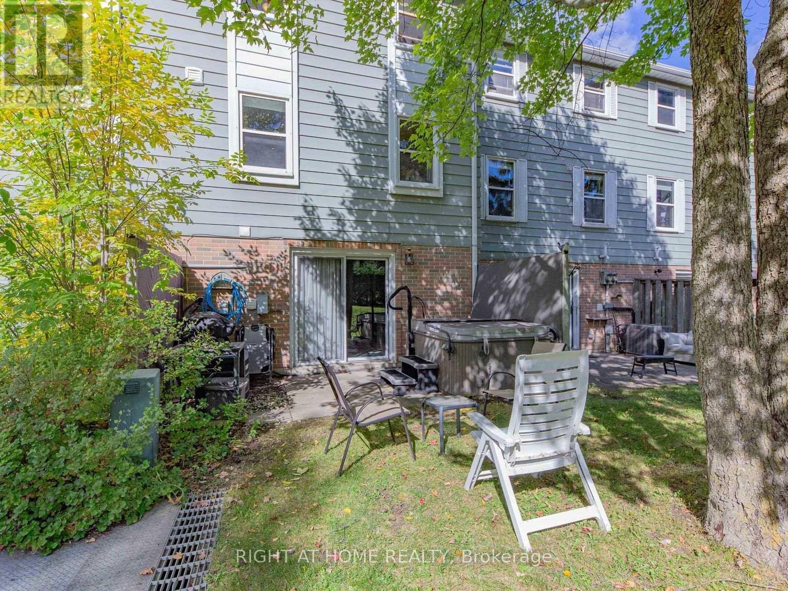 1984 John Street, Markham, ON photo 29
