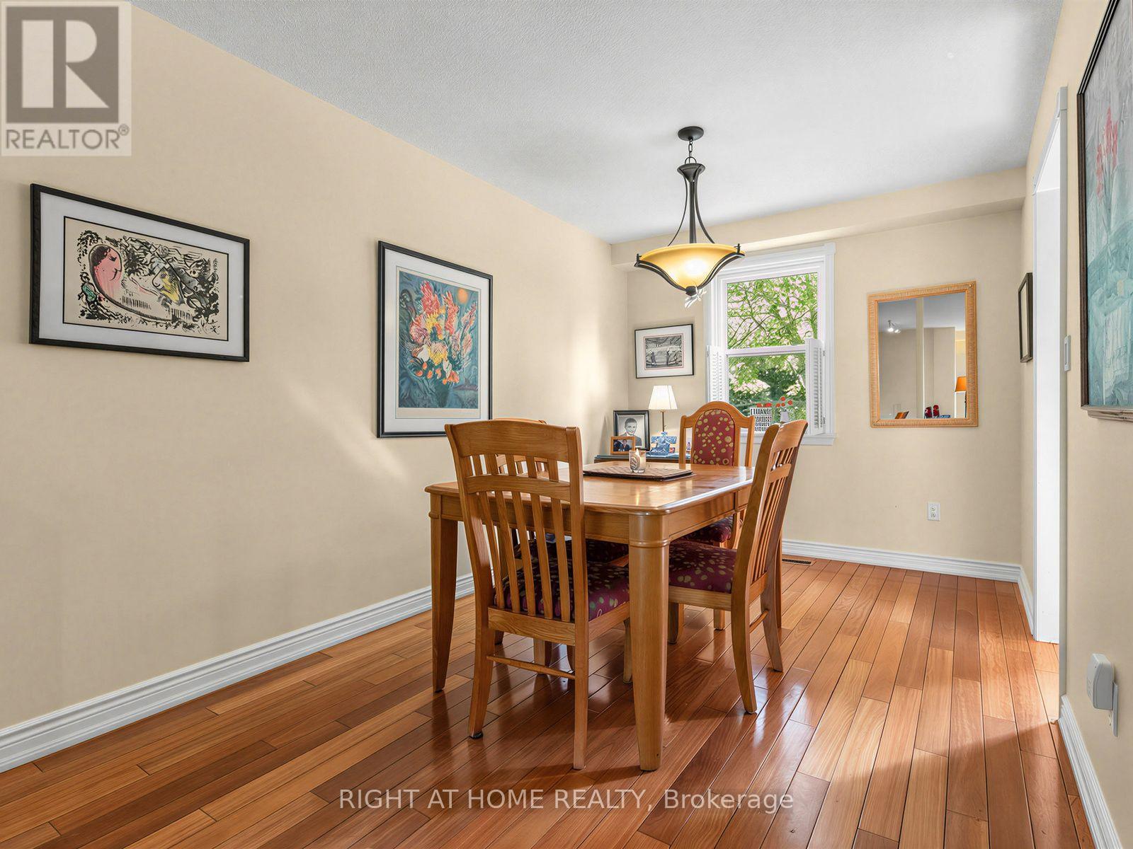1984 John Street, Markham, ON photo 6