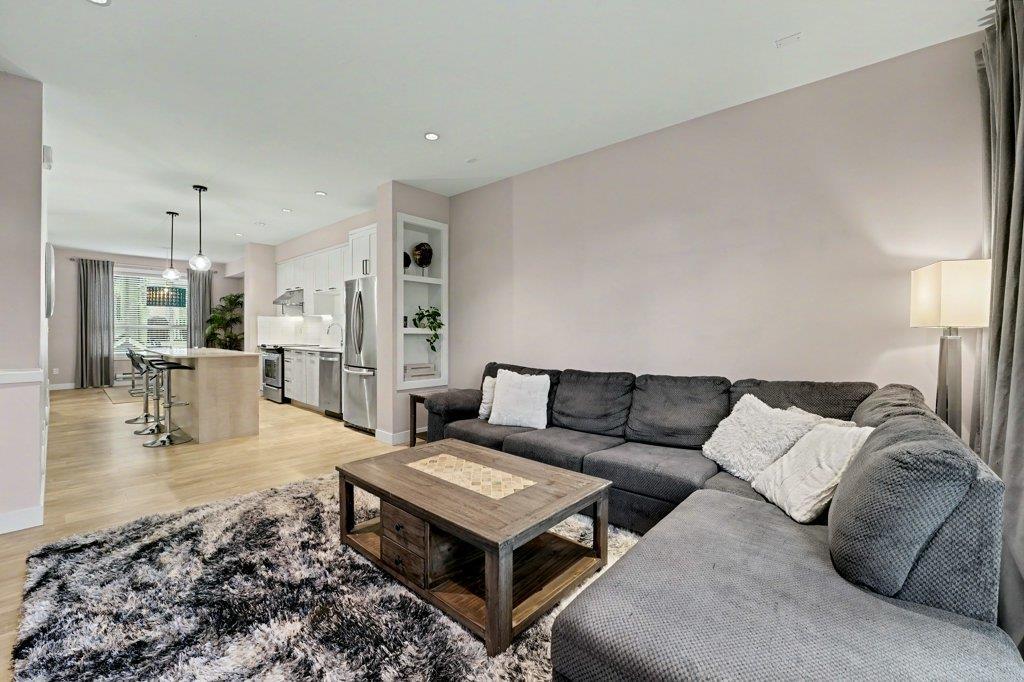 3 Bed, 3 Bath House for Sale in Surrey – 8 1708 KING GEORGE BOULEVARD, Surrey – MLS# R3173001 - Image 5