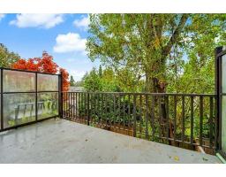 8 1708 King George Boulevard, Surrey, BC V4A4Z8 Photo 14