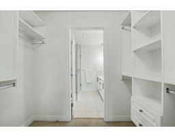 8 1708 King George Boulevard, Surrey, BC V4A4Z8 Photo 17