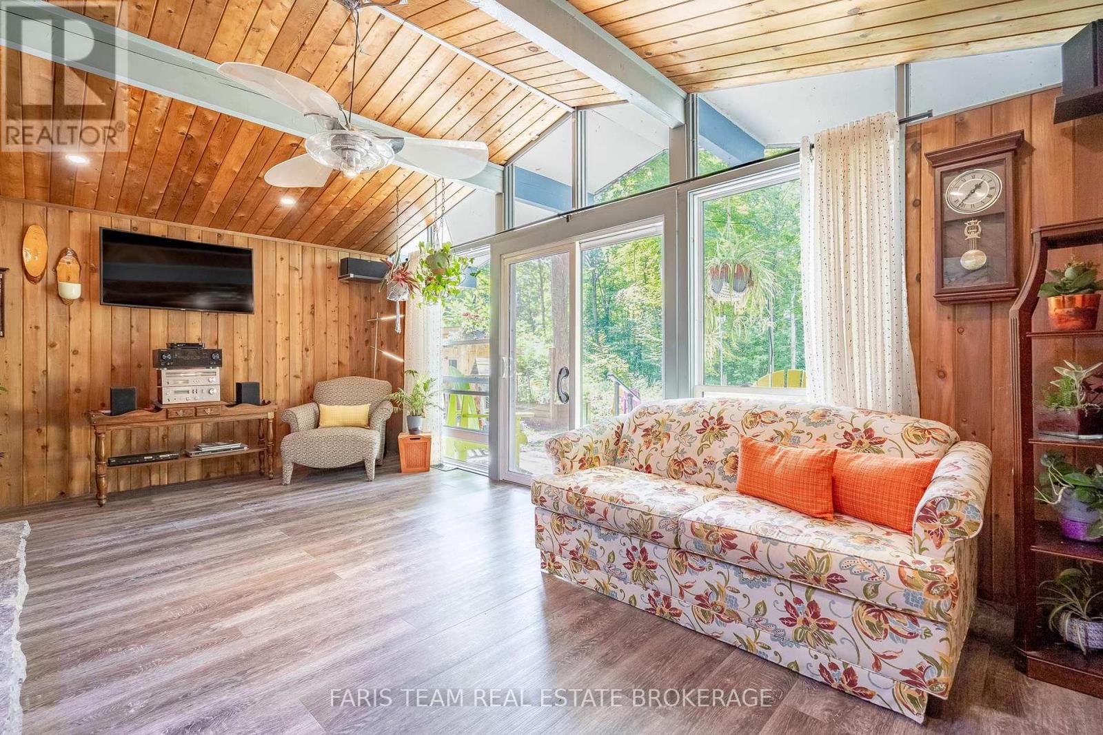 103 Silver Birch Drive, Tiny, ON photo 12
