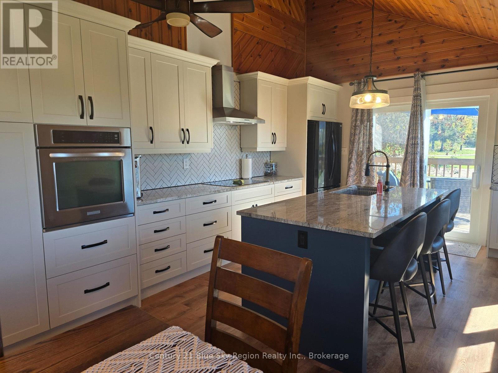 203 LABRECQUE STREET - Image 26