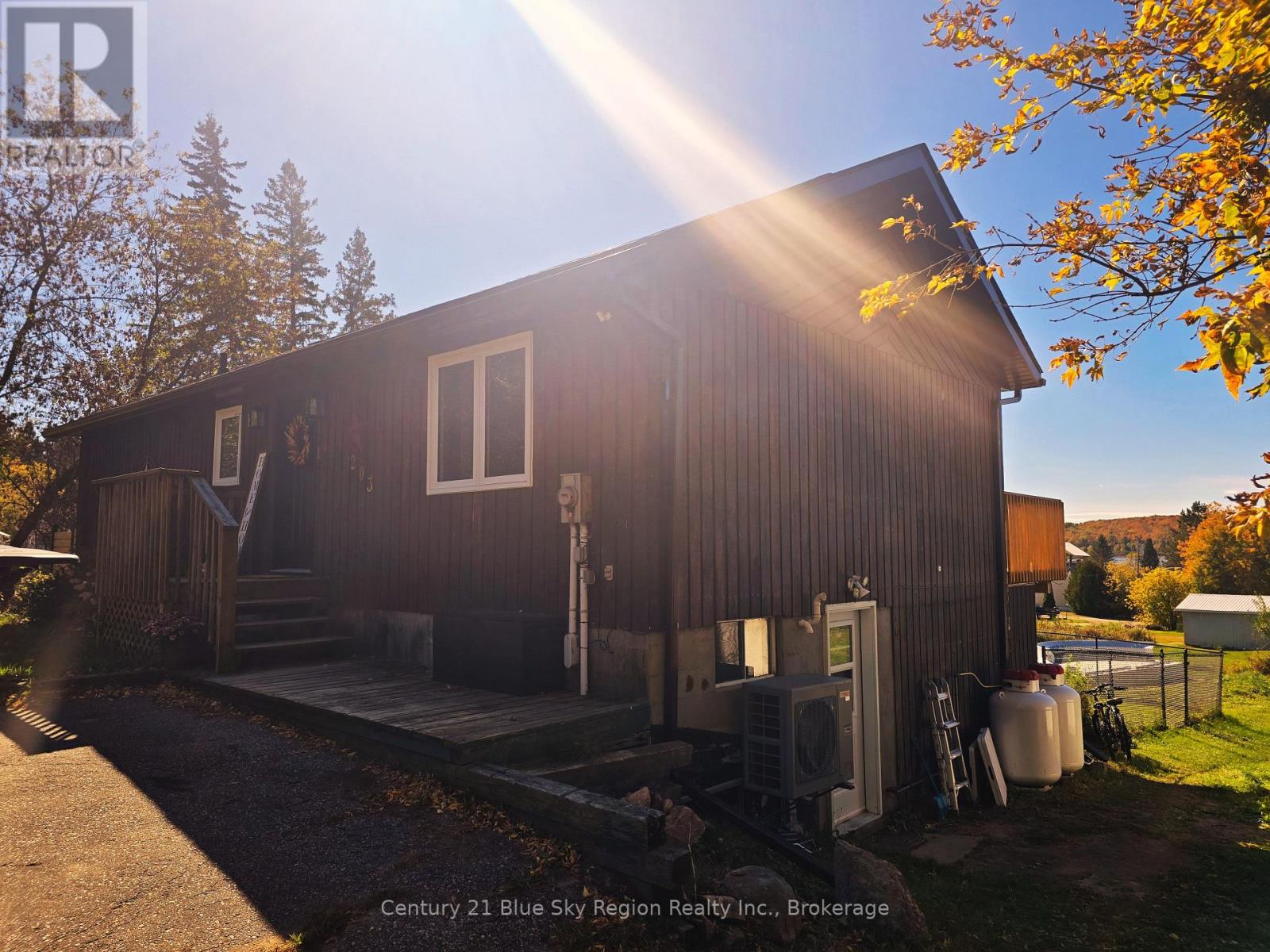 203 LABRECQUE STREET - Image 3