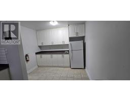 1 - 1854 Eglinton Avenue W, Toronto, ON M6E3X6 Photo 9