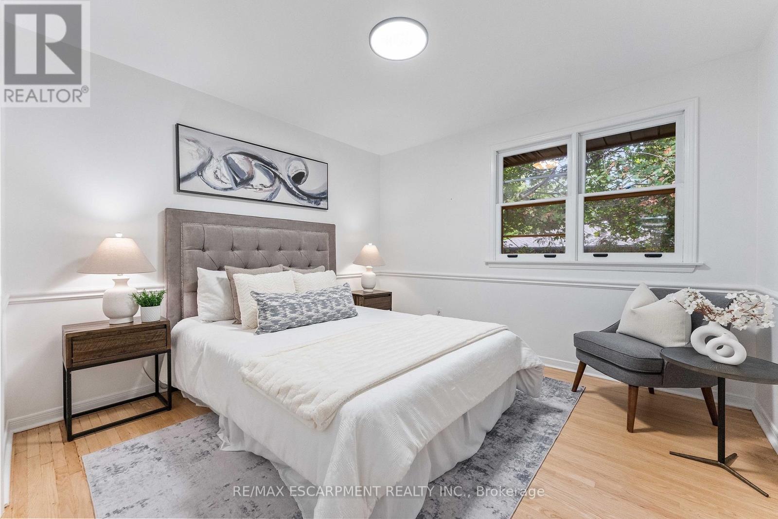 786 EDISTEL CRESCENT - 16