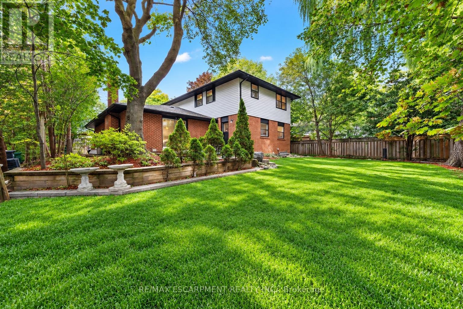 786 EDISTEL CRESCENT - 21