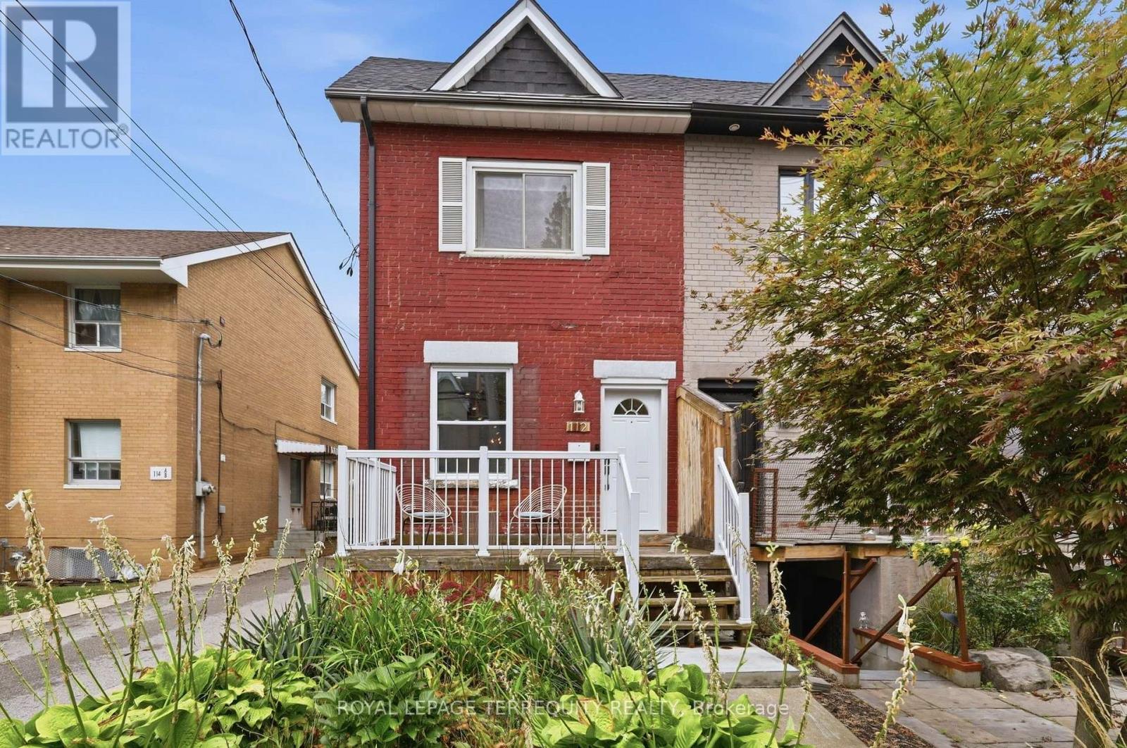 112 MARIA STREET - 1
