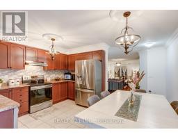 17 Rock Haven Lane, Brampton, ON L6X0H2 Photo 13