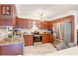 17 Rock Haven Lane, Brampton, ON L6X0H2 Photo 15
