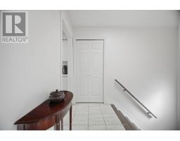 578 Cavell Drive, Mississauga, ON L5B2N9 Photo 6