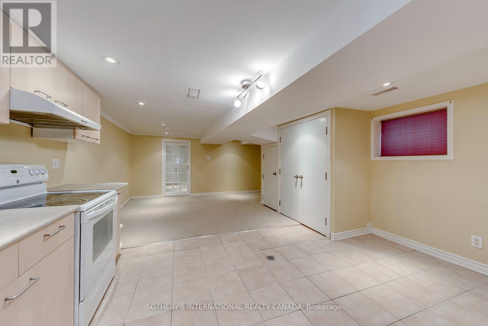 66 Twenty Ninth Street, Toronto, ON photo 27
