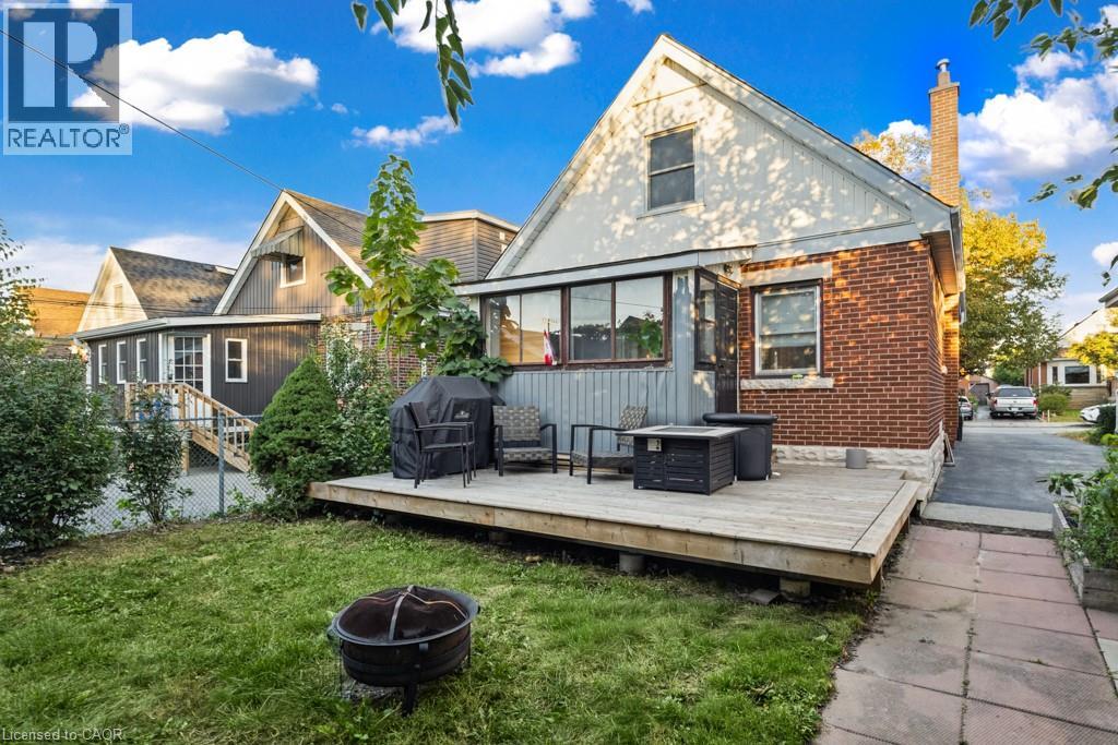 202 HUXLEY Avenue S - 42