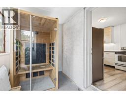 202 Huxley Avenue S, Hamilton, ON L8K2R3 Photo 39