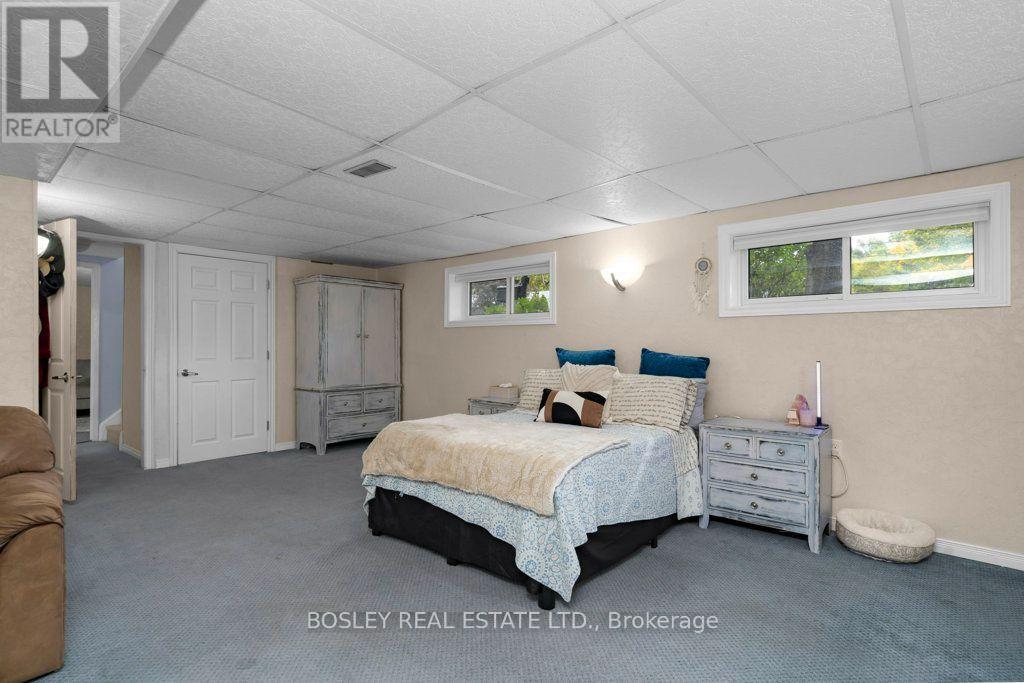 32 MILL STREET - 23