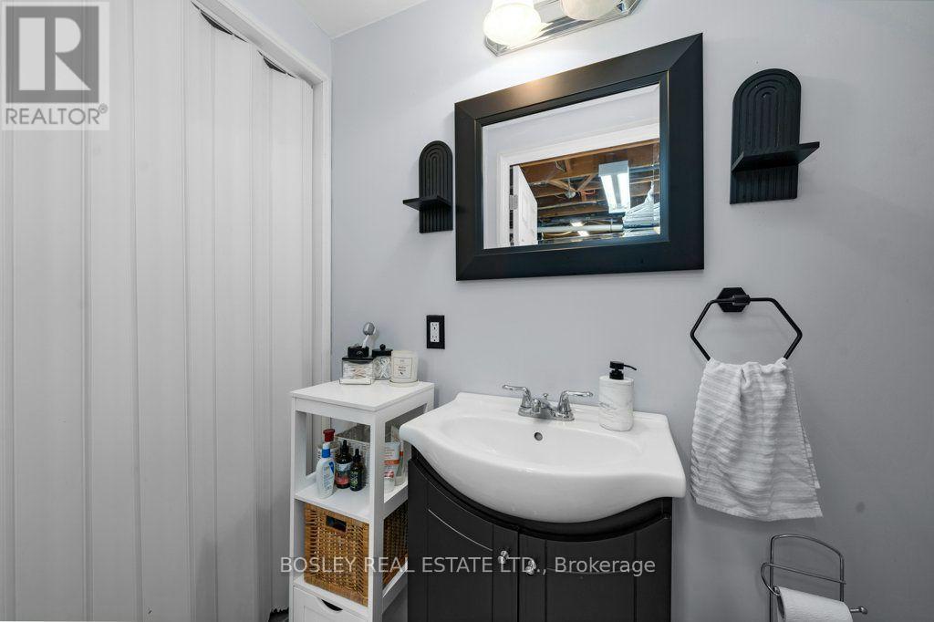 32 MILL STREET - 27