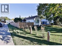 241 19 Street  N - photo 3