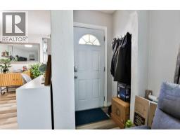 241 19 Street  N - photo 12