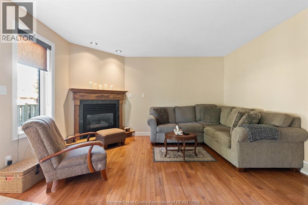 1620 MAPLE - Image 6