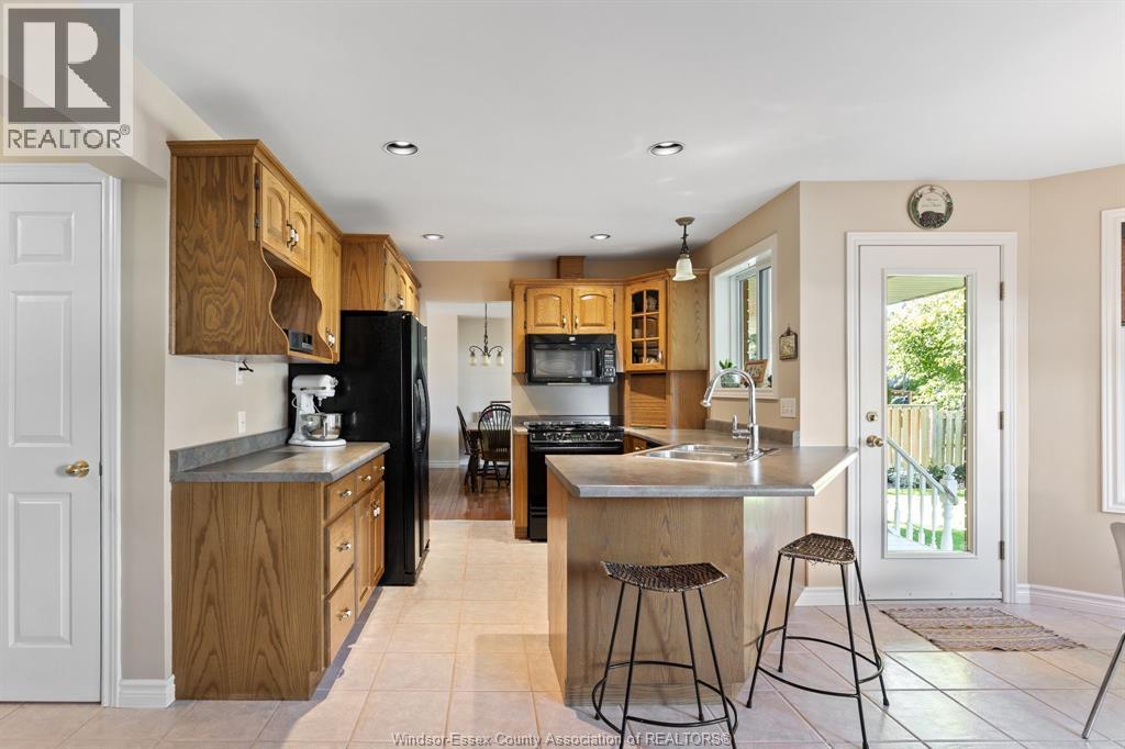 1620 MAPLE - 11