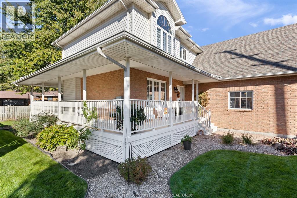 1620 MAPLE - 37