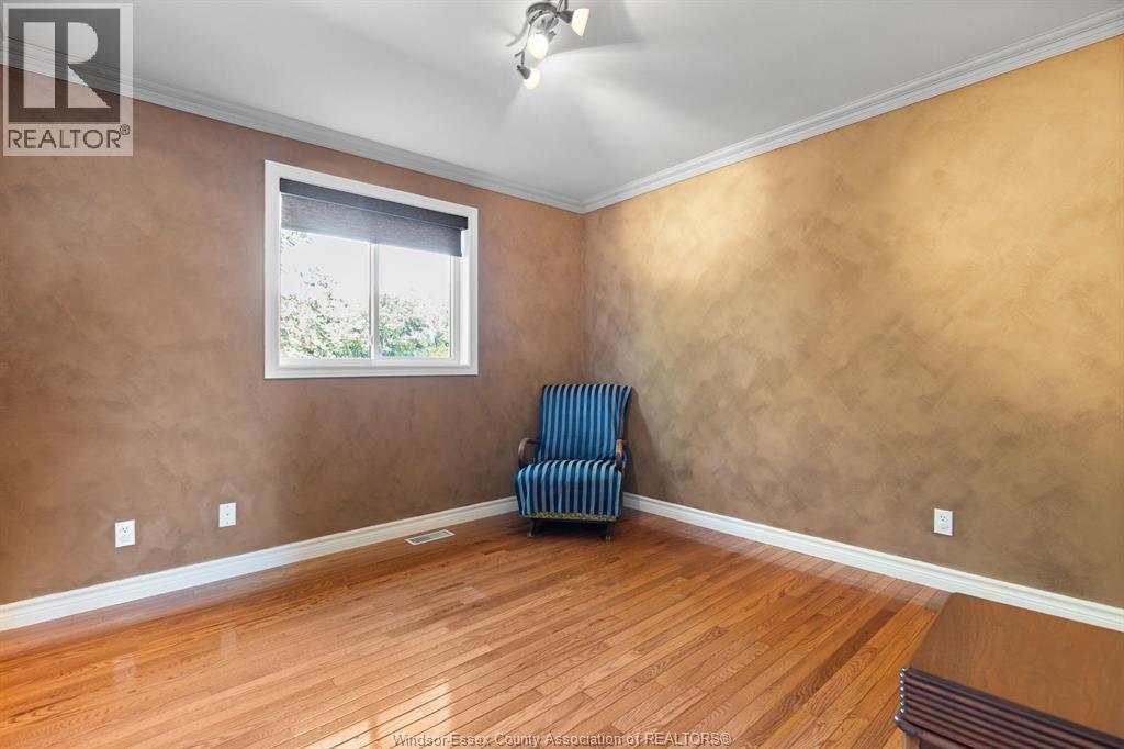 1620 MAPLE - 19