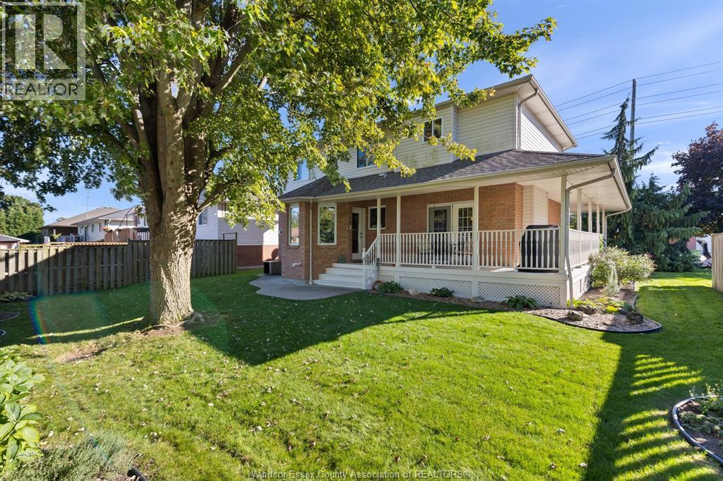 1620 MAPLE - 35