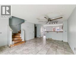76 Elgin Gardens SE - photo 3