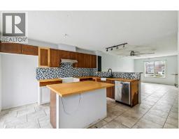 76 Elgin Gardens SE - photo 7