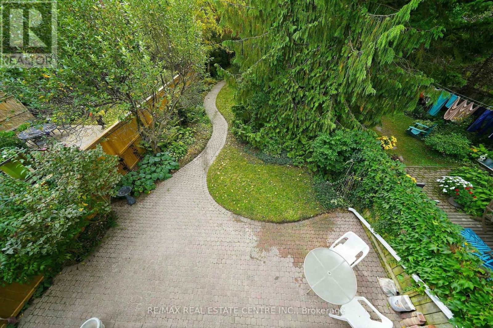 71 Lyall Avenue, Toronto, ON photo 21