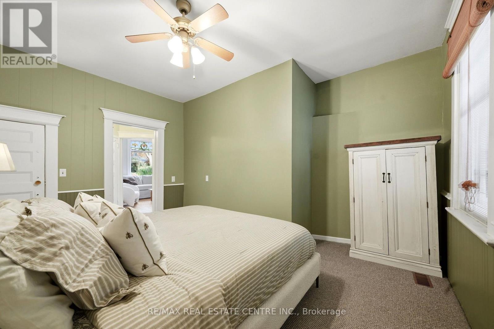71 Lyall Avenue, Toronto, ON photo 12