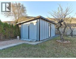 1334 Hook Drive, Kamloops, BC V2B7S9 Photo 14