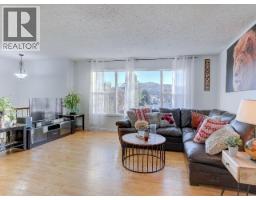 1334 Hook Drive, Kamloops, BC V2B7S9 Photo 17