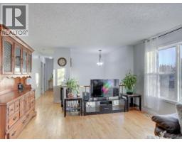 1334 Hook Drive, Kamloops, BC V2B7S9 Photo 19