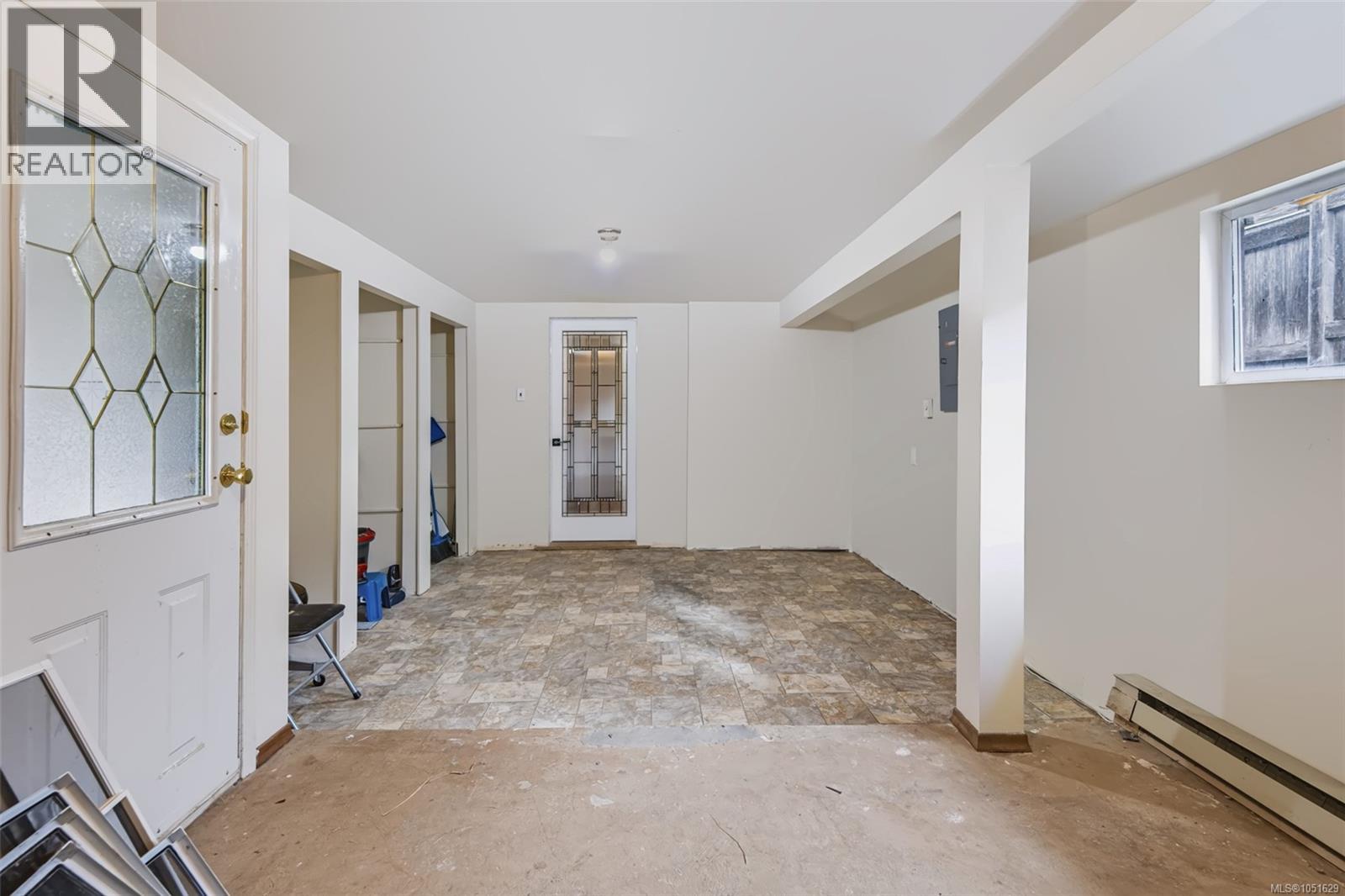 4954 Maitland St - 13