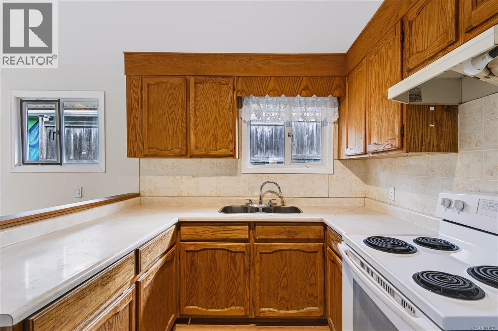4954 Maitland St - Image 6