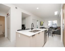 221 9456 134 Street, Surrey, BC V3V0G8 Photo 8